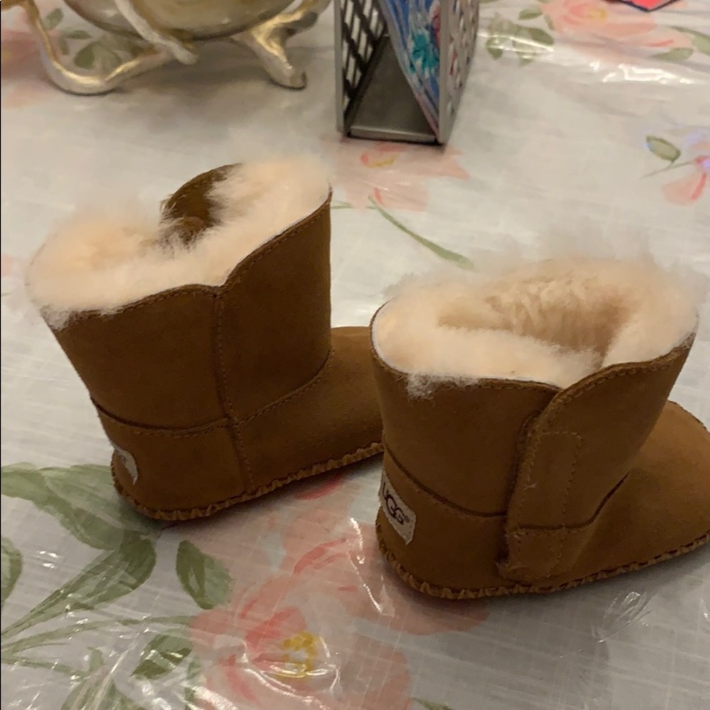 Ugg boots unisex